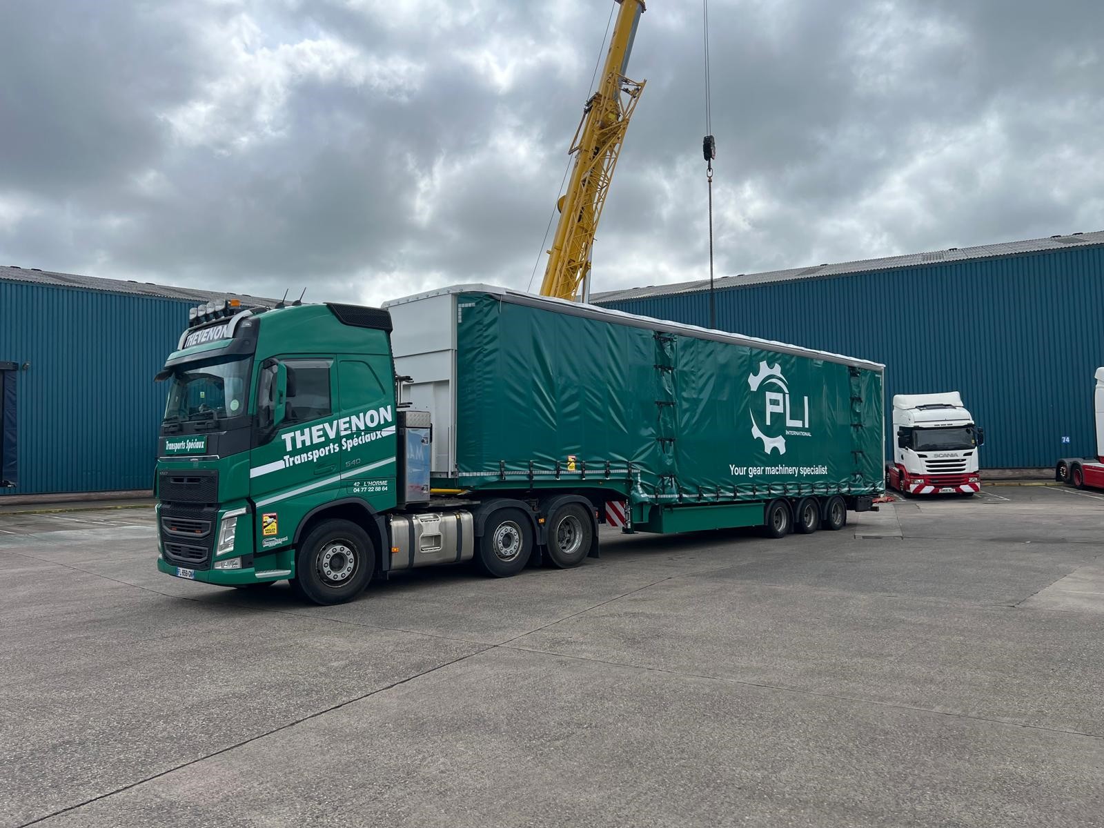 thevenon transport speciaux- remorque extensible et réhaussable